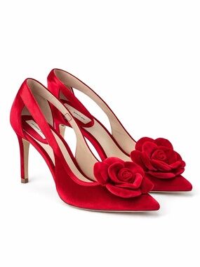 NWT ANTONIO MELANI Ester Velvet Flower Heel Pumps Sz 8 (no original box)